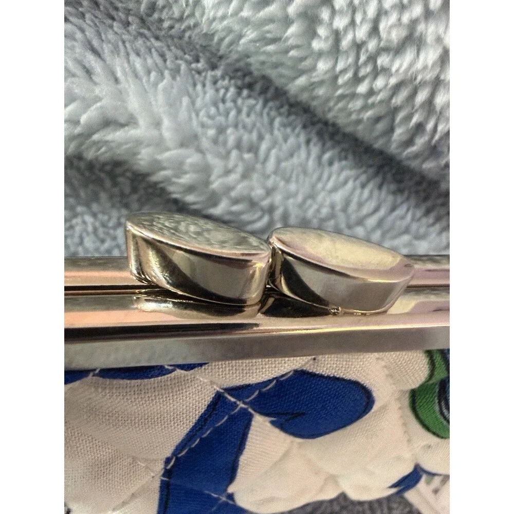 Vera Bradley up sale